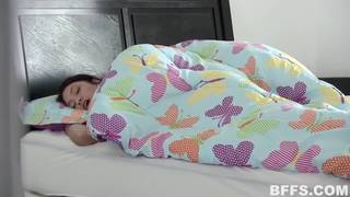 Acorde-os com os seus dedos na sua cona Acorde-os com os seus dedos na sua cona