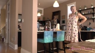 Jenna Preston mostra suas enormes mamas Jenna Preston mostra suas enormes mamas