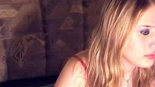 Que surpresa é encontrar uma masturbadora tranqüila como esta.