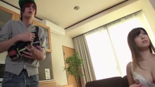 Jovem sortudo transa com sua estrela pornô favorita