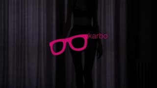 Veja-se transando no espelho com um strapon Veja-se transando no espelho com um strapon