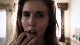 Lena Paul revela seus desejos ocultos Lena Paul revela seus desejos ocultos