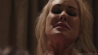 Duas novinhas no sexo lesbico bem intenso Duas novinhas no sexo lesbico bem intenso