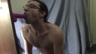 Esse cara pratica como chupar um pau Esse cara pratica como chupar um pau