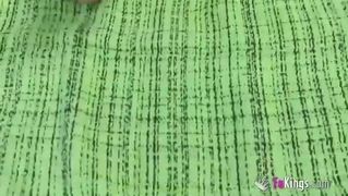 Garota na rua aceita transar com o jovem Jordi Polla