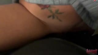 Loira malandra é fodida e bem no trem