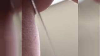 POV com uma buceta amadora pingando