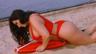 Baywatch: Korina é fã de Pamela Anderson Baywatch: Korina é fã de Pamela Anderson