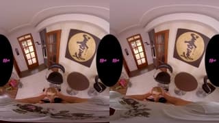 Duas beldades chupam um pau e são fodidas em POV e VR Duas beldades chupam um pau e são fodidas em POV e VR