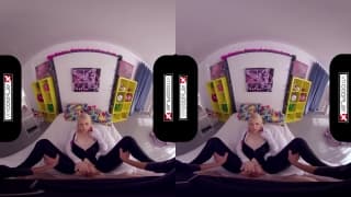 Dois cosplays enquanto transam em realidade virtual Dois cosplays enquanto transam em realidade virtual