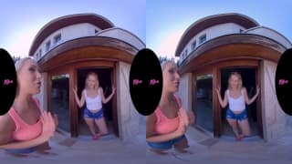 Linda garota loira fodida em POV RV e suas amigas se juntam a putaria