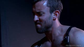 Drake Jaden se diverte com a bunda de Mike Gaite Drake Jaden se diverte com a bunda de Mike Gaite