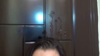 A morena suga e o raio da porra dispara forte A morena suga e o raio da porra dispara forte