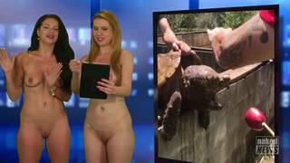 Mulher sexy nos mostra como se exercitar nua