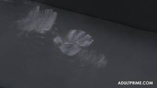 Uma puta com tesão precisa ser fodida Uma puta com tesão precisa ser fodida