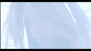 Trans anão chupando seu amigo shemale