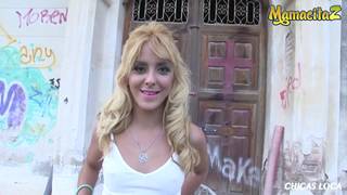 Chiki é uma brasa gostosa perfeita para transar