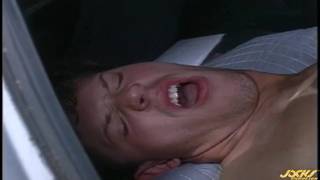 Sexo anal gay na traseira do carro Sexo anal gay na traseira do carro