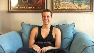 Ezequelle bate punheta e toma banho Ezequelle bate punheta e toma banho