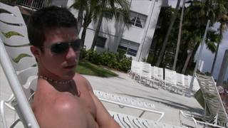 Lance Bennett e Nick Cross se fodem com força