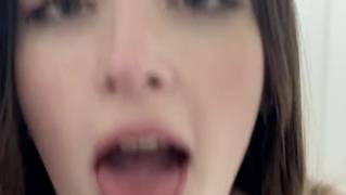 Avahillxox quer ser estrangulada durante o sexo
