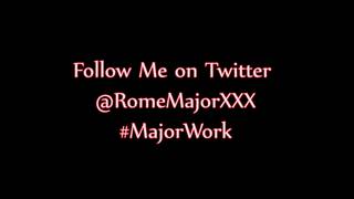 Beleza negra Ambitious Booty em uma cena quente