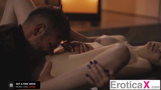 Uma forma muito quente e sensual de brincar com a tua parceira e com a sua cona