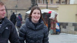 Erika transando em um romance de inverno muito quente