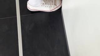 Dá-lhes vontade de se foderem justamente quando procuram o carro na garagem