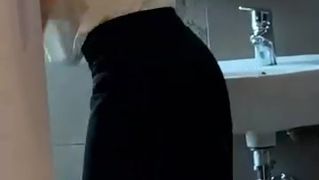 Como a ribia lleha só está interessada em ser chupada pelo meu pênis