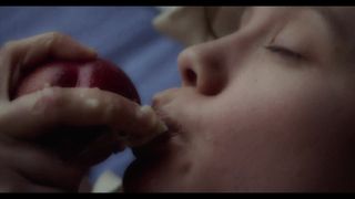 Riba Nevaeh não pode evitar fantasiar com sua modelo nua Oja Kay